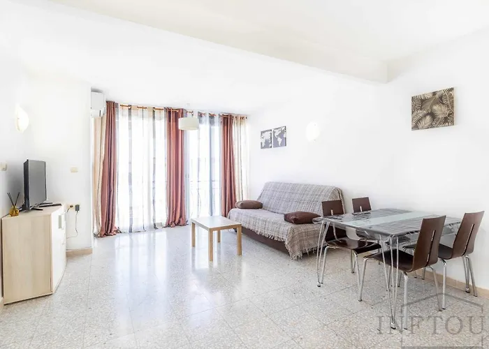 Inftour Paola Iii Apartment *