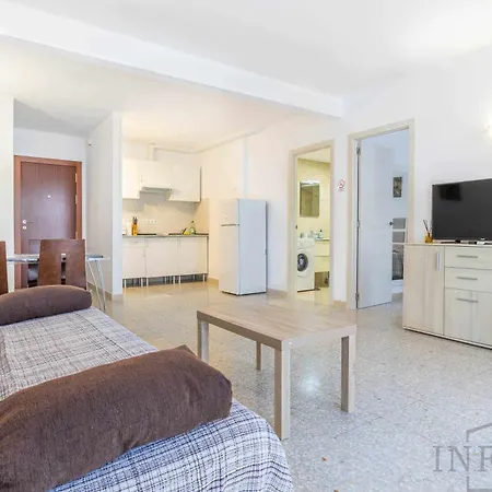 Inftour Paola Iii Appartement *