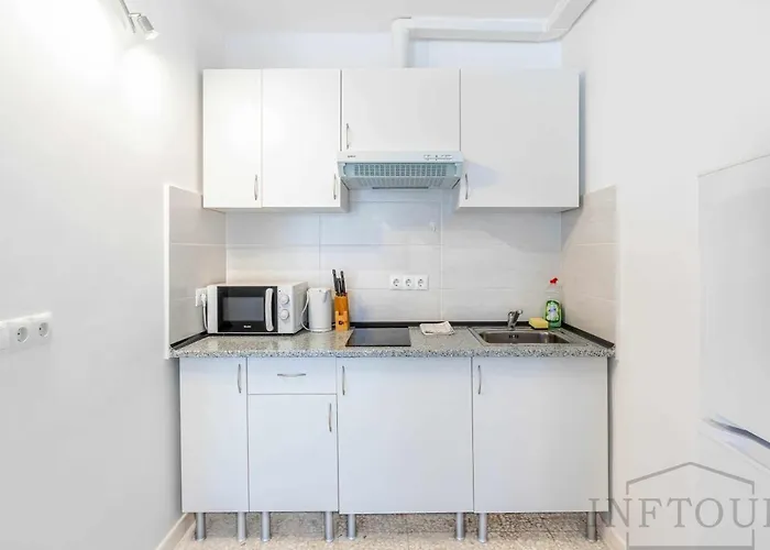 Inftour Paola Iii * Calp